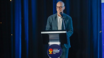 IMS Asia Regional Lars Bestlememberikan sambutan saat pembukaan Local Media Summit (LMS) 2025 di Hotel JW Marriot, Jakarta, Selasa (7/10/2025). [Suara.com/Alfian Winanto]