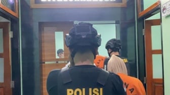 Anggota DPRD Wakatobi Tersangka Pembunuhan Anak Dilimpahkan ke Kejaksaan