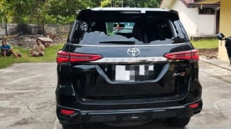 Penertiban Tambang Emas Ilegal Berujung Ricuh, Mobil Kapolres Kuansing Rusak