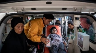 Teka-teki Kematian Siswi SMK Dikaitkan dengan Keracunan MBG, Apa yang Sebenarnya Terjadi?