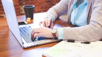 10 Tips Cara Belajar Efektif saat Kuliah, Hindari Kebut Semalam!