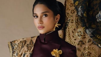 Ulang Tahun Pertama usai Cerai, Azizah Salsha Dapat Kiriman Bunga Spesial?