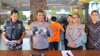 Pria Dicokok Polisi di Bandar Lampung: Bawa Pistol Pabrikan Turki, Mengaku Buat Jaga Diri