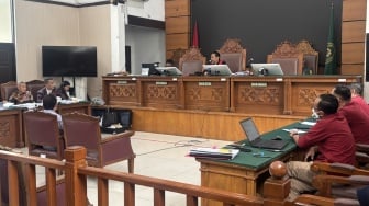 Sidang Praperadilan Nadiem Makariem, Hotman Paris Cecar Ahli Hukum Soal Kerugian Negara