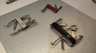 Rahasia Traveler Pro: Mengapa Swiss Army Knife Wajib Dibawa dalam Perjalanan!