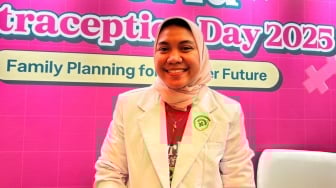 Langsung Pasang KB Setelah Menikah, Bisa Bikin Susah Hamil? Ini Kata Dokter