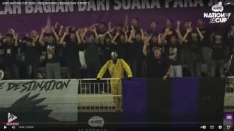 Adu Yel-Yel Pembuka: Ketika Suara Suporter AXIS Nation Cup 2025 Guncang Tribun