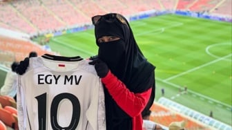Nonton Langsung Timnas di Jeddah, Umi Pipik Adu Mulut dengan Warga Arab Saudi