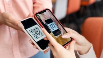 QRIS dan Dompet Digital: Siapkah Indonesia Cashless Total?