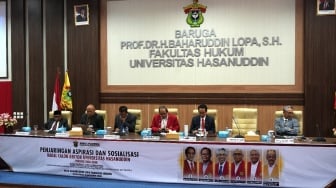 Suara Kritis dari Zona D Penjaringan Rektor Unhas: Kampus Hijau, UKT Adil, dan Dosen S3