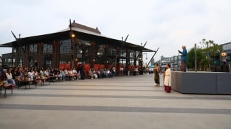Bikin Merinding! Pertunjukan "The Echoes of Batavia" Bawa Penonton Kembali ke Jakarta Abad ke-19