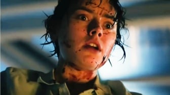 Teaser Film We Bury the Dead: Daisy Ridley Terjebak di Tengah Wabah Zombie
