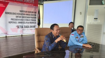 Relawan GPN 08 Gelar 'Ngaliwet Rakyat' Peringati Setahun Jabatan Presiden