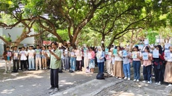 'Aksi Kami Kem-Arie': Mahasiswa Ilmu Sejarah UNY Turun Tangan Bela Rekan yang Dikriminalisasi