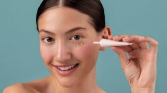 Lingkaran Hitam Membandel? Ini 5 Rekomendasi Eye Cream untuk Atasi Mata Panda