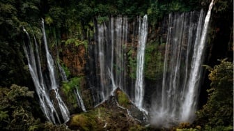 Tumpak Sewu Lumajang: Seribu Air Terjun dalam Satu Keindahan