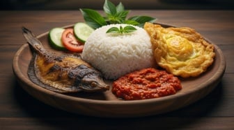 Sego Sambel Lovers Wajib Merapat, 5 Warung Bersih, Murah, dan Bikin Nagih di Surabaya