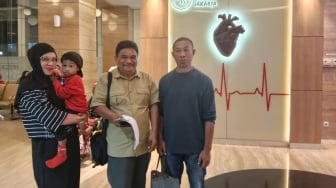 Konsistensi Haji Robert dan NHM Peduli Bantu Pasien Jantung dari Berbagai Daerah di Maluku Utara