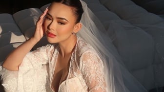 Apa Fungsi Wedding Robe? Punya Amanda Manopo Seksi Banget, Tuai Decak Kagum