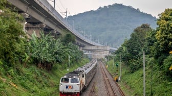 Elektrifikasi Kereta Bandung, Waktu Tempuh Jadi Lebih Singkat