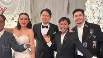 Sikap Amanda Manopo ke Fajar Sadboy di Hari Pernikahan Tuai Pujian, Memeluk hingga Ajak Foto Bareng!
