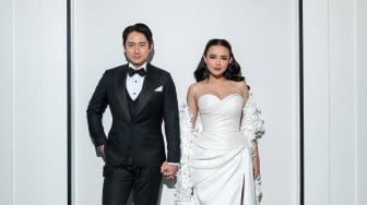 Makna Tradisi Pouring Champagne, Dilakukan Amanda Manopo dan Kenny Austin saat Resepsi
