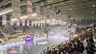 Istora Bergemuruh! SMAN 10 Bekasi Tampil Gahar di AXIS Nation Cup 2025