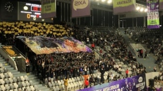 Ribuan Suara di Tribun Menggema di Grand Final AXIS Nation Cup 2025