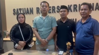 Oknum Polisi Diduga Picu Tawuran! Warga Bakar Motor, Trans Sulawesi Lumpuh