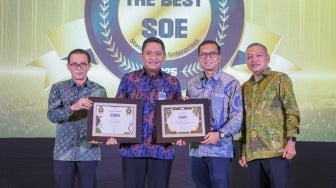 Konsisten Berkinerja Unggul, BRI Raih 2 Penghargaan Bergengsi dalam Indonesia Economic Summit 2025