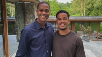 Gara-gara Ayahnya Gagal, Justin Kluivert Terpaksa Kunci Kolom Komentar Instagram