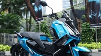 5 Pilihan Motor Listrik Tangguh, Dijamin Kuat Nanjak Sekali Cas!