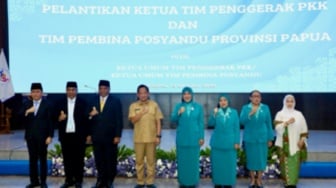 Ra'fatul Mulkiyah Mathius Fakhiri Dilantik Tri Tito Jadi Ketua TP PKK dan Tim Pembina Posyandu Papua