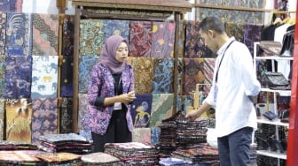 Rumah BUMN Rembang Semen Gresik Dukung UMKM Binaan Tembus Pasar Global Lewat Inacraft 2025