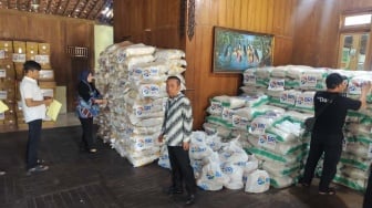 BRI Peduli Tebar Kebaikan, Ribuan Keluarga Kurang Mampu di Grobogan Terima Bantuan Pokok
