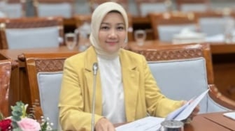 Biodata dan Kekayaan Atalia Praratya yang Rumahnya Digeruduk Santri