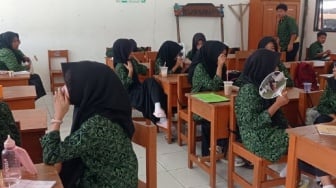 Drama Kepsek Tampar Siswa Merokok Berakhir, Pelajar SMAN 1 Cimarga Akhirnya Kembali Sekolah