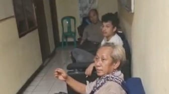 Viral! Habib Palsu di Bogor Peras Sarung Santri, Endingnya Malah Dibawa Pulang Keluarga