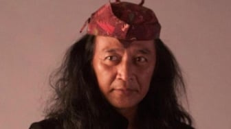 Sujiwo Tejo Tak Setuju Kepsek yang Tampar Murid Merokok Dinonaktifkan