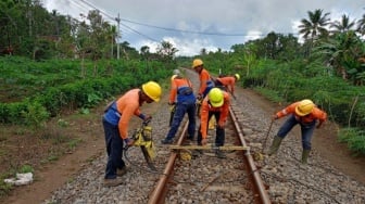 KAI Daop 9 Jember Catat 12 Kasus Vandalisme 'Batu di Atas Rel' Sejak Awal 2025