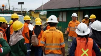 Dari Ruang Kelas ke Lapangan: NHM Siapkan Talenta Tambang Masa Depan dari Halmahera Utara