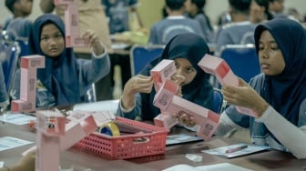 Perkuat Keterampilan Global, SMP Labschool Cibubur Hadirkan FOCUS dengan Pendekatan STEAM