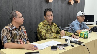 Purbaya Duga Petugas Bea Cukai Terlibat Lindungi Cukong Rokok Ilegal