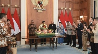Prabowo Rayakan Ulang Tahun ke-74, Pesan Menyentuh Ini Jadi Sorotan: Terima Kasih Atas...