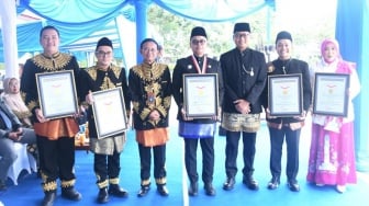 Pembukaan Rekening Pasar Modal Terbanyak oleh ASN di Pemko Langsa Raih MURI