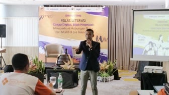 Suara.com Gandeng Bank Jago, Ajak Guru Cerdas Kelola Finansial dan Antisipasi Hoaks di Era Digital
