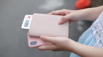 Hari Apa Tiket Pesawat Paling Murah? Ini Tips dan Waktu Terbaik untuk Beli agar Hemat
