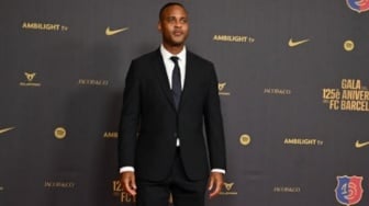 Fakta Mengenaskan Kluivert: Spesialis Dipecat dalam Durasi Singkat, Belum Layak Melatih?