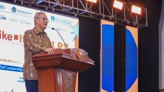 Waspada Jebakan Batman! Ketua LPS Ungkap FOMO dan YOLO Jadi Biang Kerok Keuangan Anak Muda Boncos