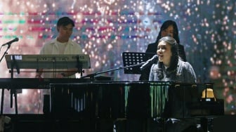 Lahir dari Tangan Dingin Aminoto Kosin, Amagra Siap Guncang Musik Indonesia
